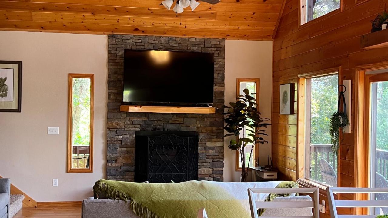 Mistletoe Cabin- Private Cabin W Views, Hottub, Pet Friendly Murphy Exterior foto